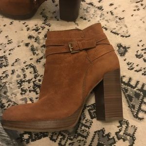 Ankle boots